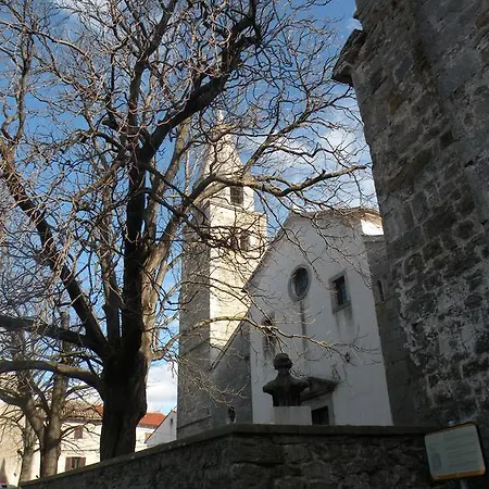 Roc Holiday Home Casa rural Roč