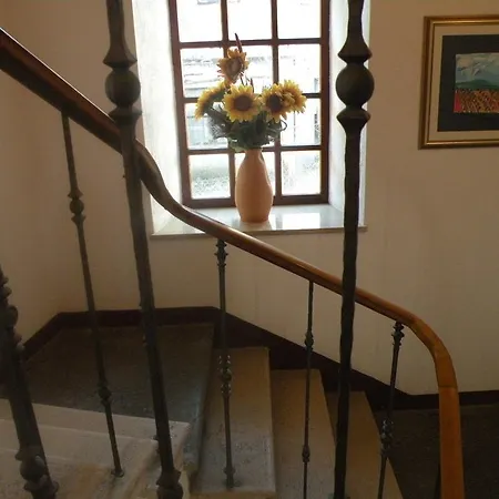 Roc Holiday Home *