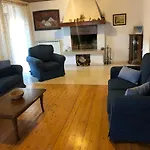 Roc Holiday Home בית כפרי