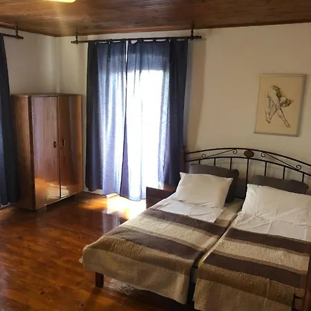 Roc Holiday Home Country house *