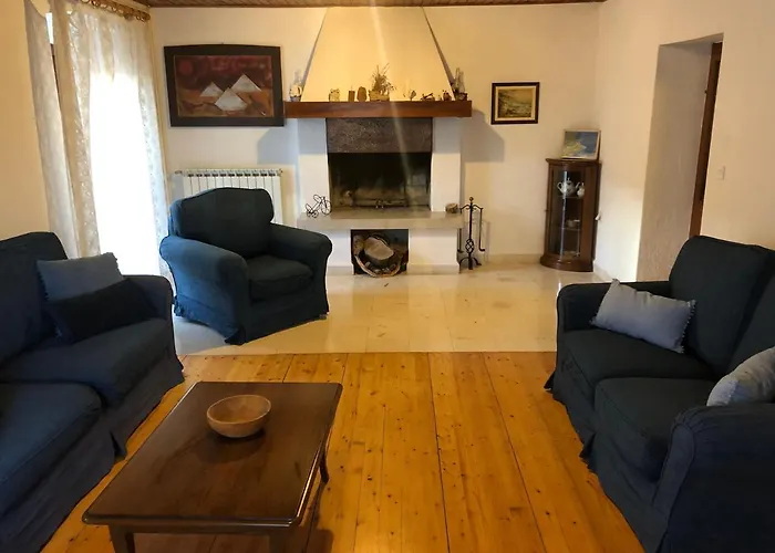 Roc Holiday Home Kır Evi