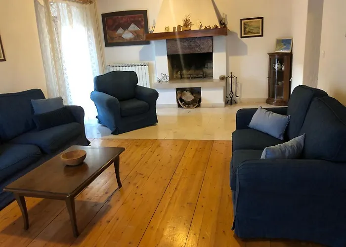 Roc Holiday Home Kır Evi
