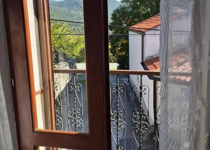 Roc Holiday Home Kır Evi